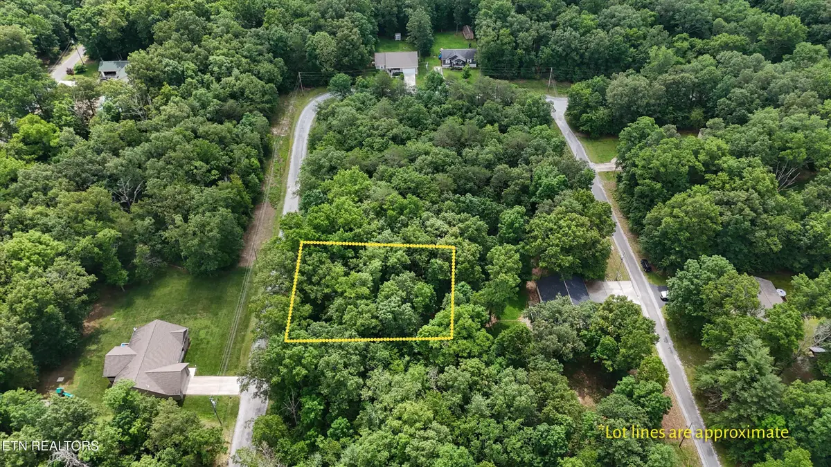 6110 Pocahontas Lane, Crossville, TN 38572 - Image #1