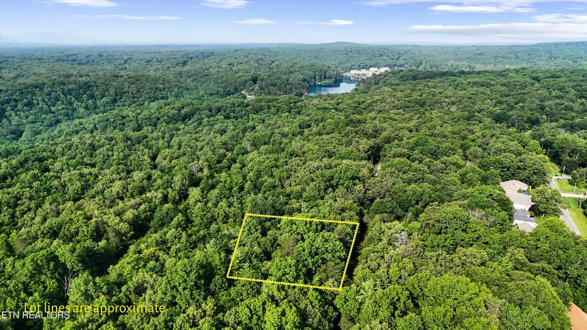 122 Banbury Lane, Crossville, TN 38558 - #1