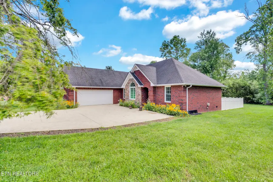 290 Hearthstone Drive, Sparta, TN 38583 - Image #2