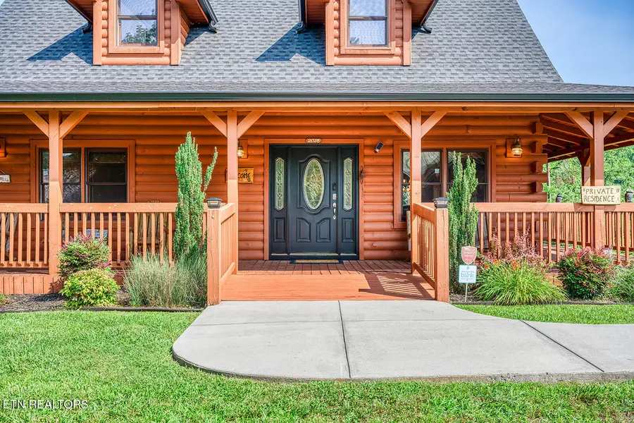 2028 Piney Overlook Lane, Sevierville, TN 37862 - #2