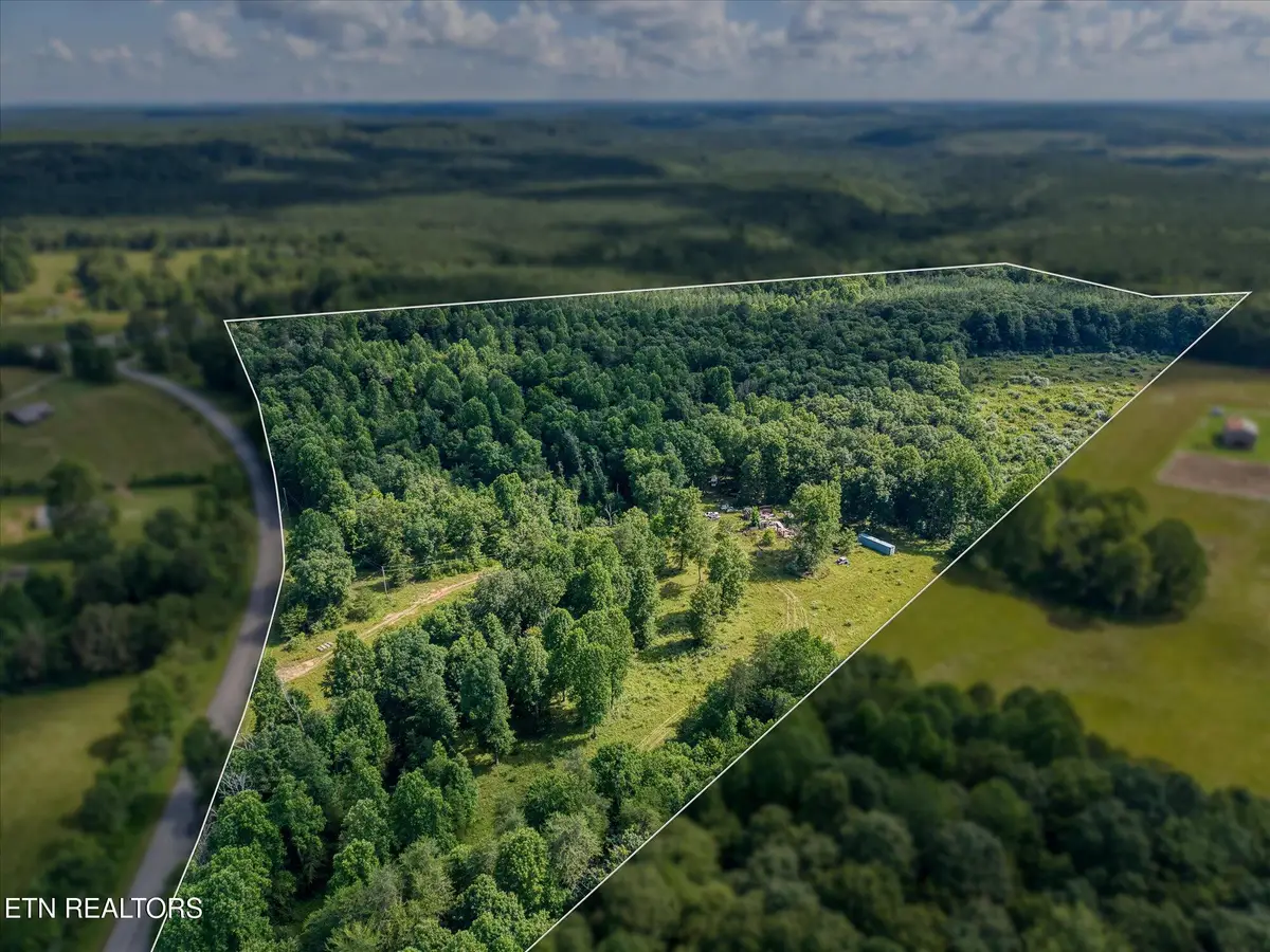 4877 Eastland Rd, Sparta, TN 38583 - Image #1