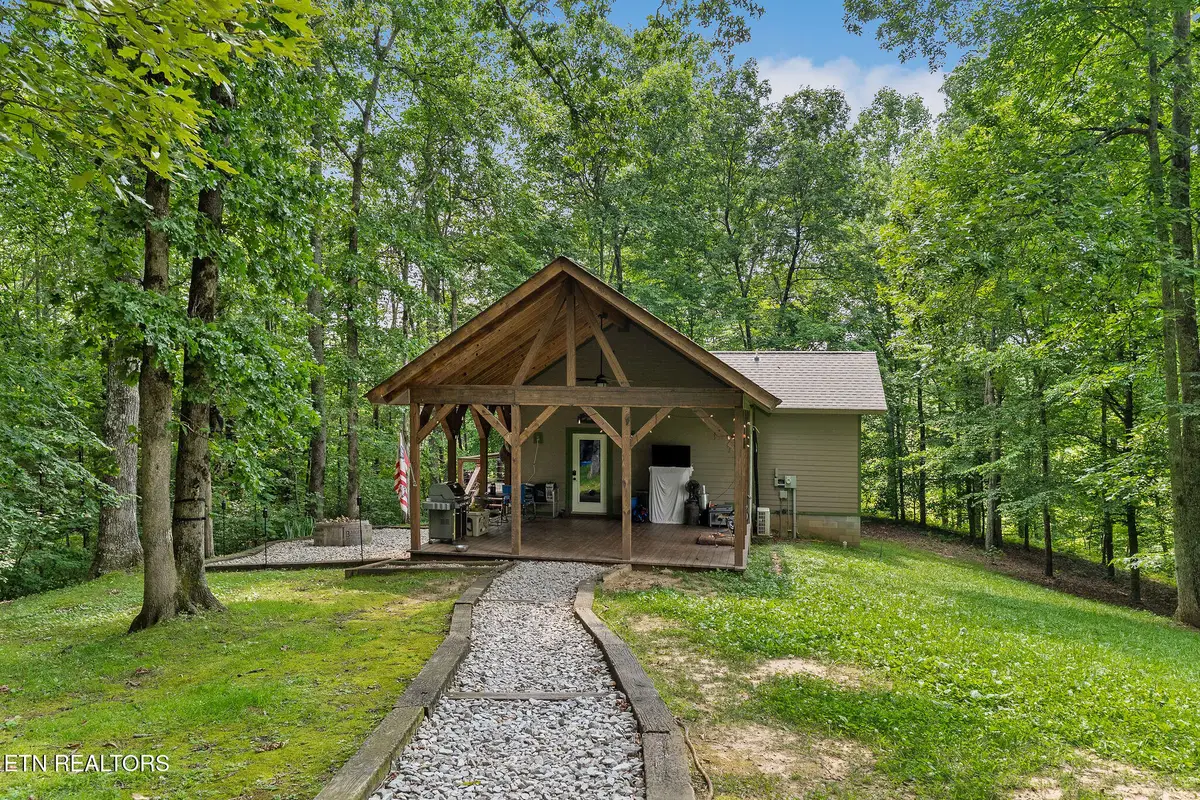 9073 Mcminnville Hwy, Quebeck, TN 37579 - Image #1