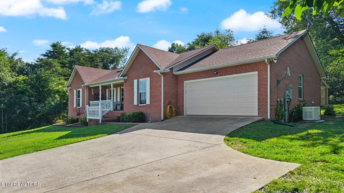 171 Cherokee Circle, Ten Mile, TN 37880 - Image #1