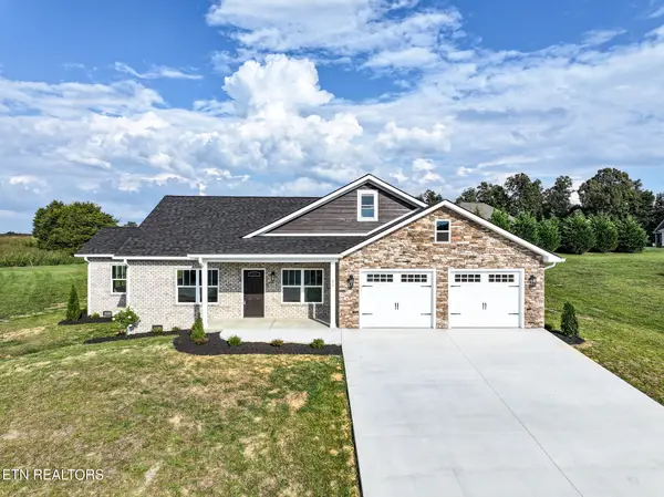 71 Clear Mountain Tr, Greeneville, TN 37745
