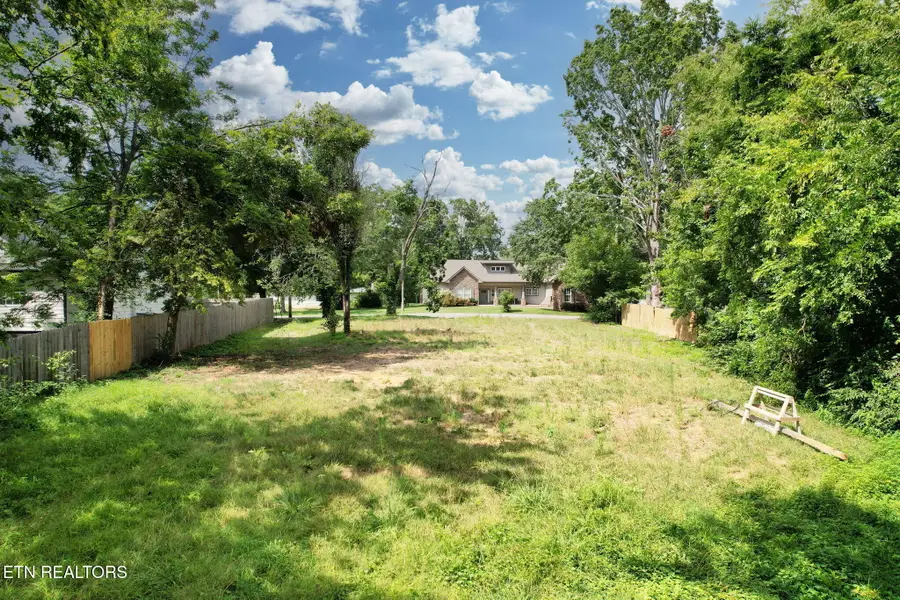 243 NW 18th St, Cleveland, TN 37311 - Image #3