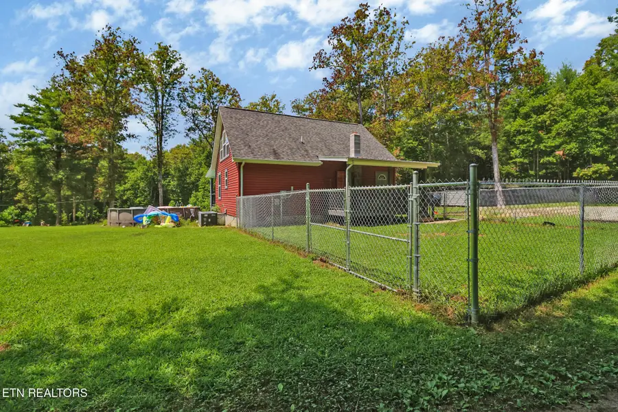 2230 Shirley Rd, Allardt, TN 38504 - Image #2