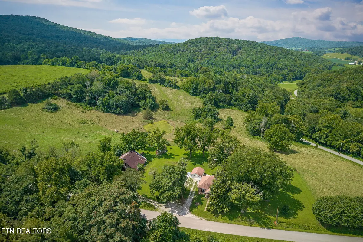 3908 Lost Creek Rd, Sparta, TN 38583 - Image #1