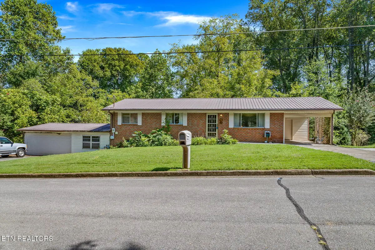 717 James St, Athens, TN 37303 - Image #1