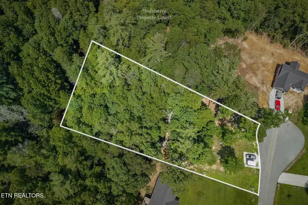 515 Ferry Bend Tr, Crossville, TN 38571