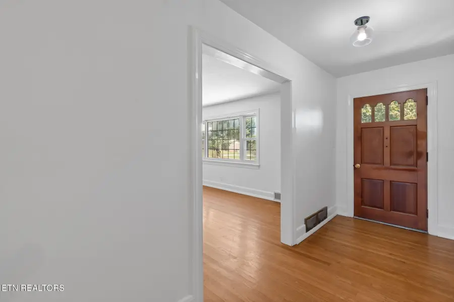 1225 N Main Street, Sweetwater, TN 37874 - Image #3