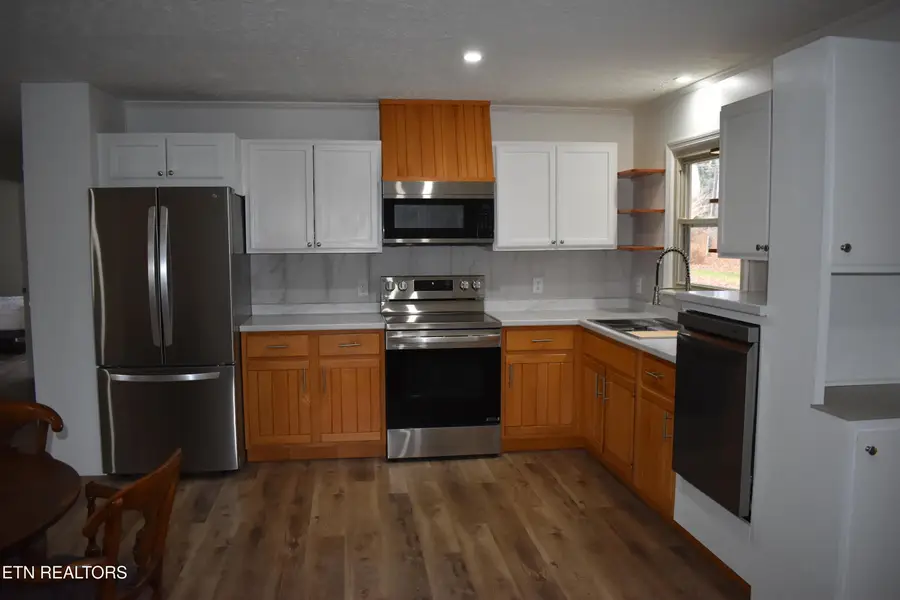 484 Meadows Rd, Sparta, TN 38583 - Image #3