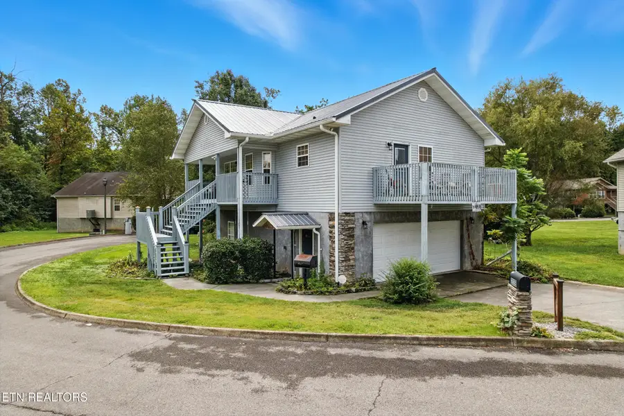 2039 Slippery Rock Circle, Sevierville, TN 37862 - Image #2