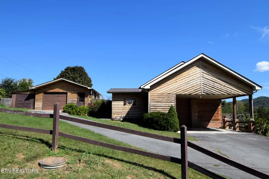 1934 Ball St, Tazewell, TN 37879 - Image #3