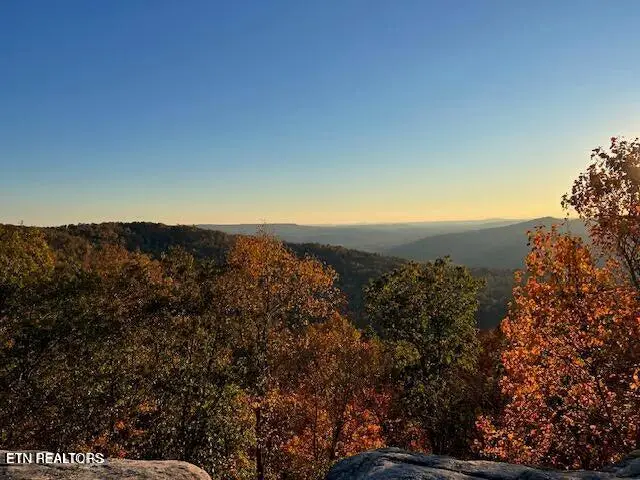 128 Westridge Tr, Monterey, TN 38574 - Image #2