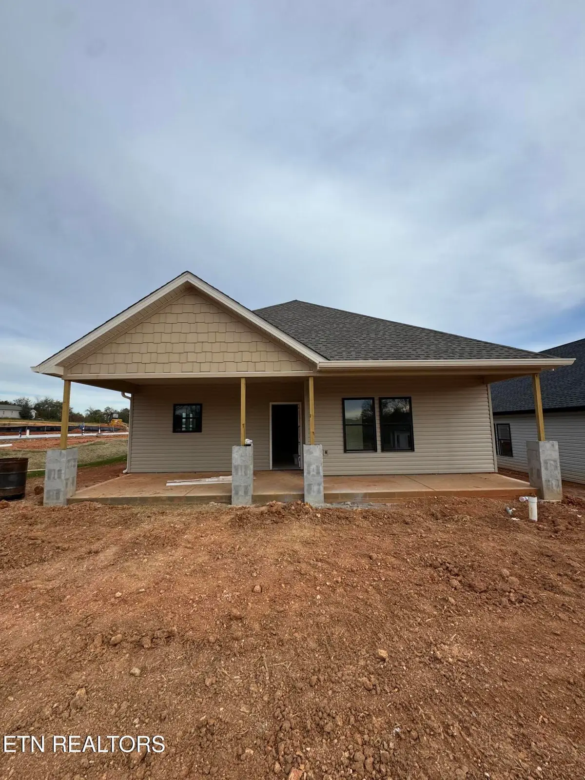 923 Stratford Avenue, Sweetwater, TN 37874 - Image #1