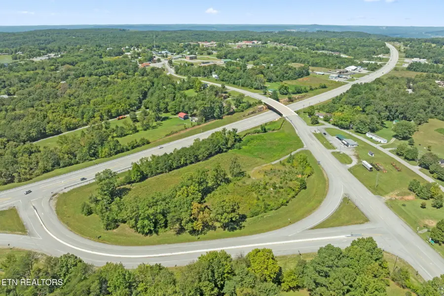 876 College St, Spencer, TN 38585 - Image #3