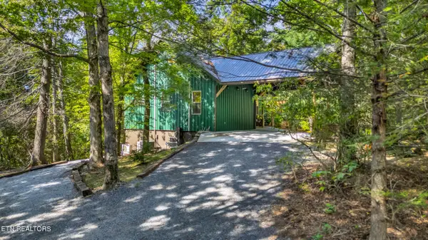 9963 Huckelberry Lane, Soddy-Daisy, TN 37379