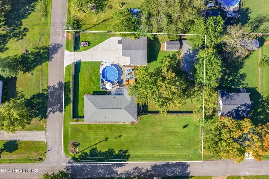 610 Bryant Street, Etowah, TN 37331 - Image #2