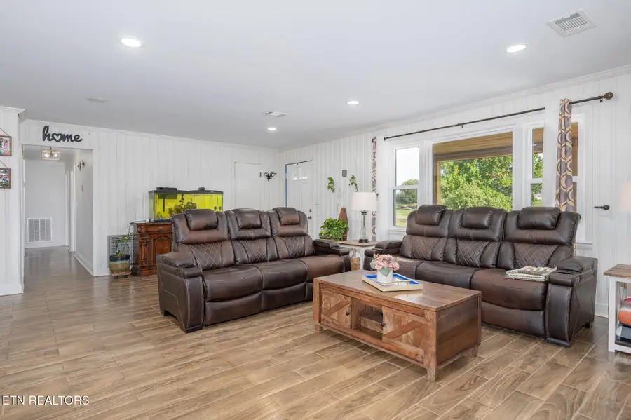 999 Gum Springs Mountain Rd, Sparta, TN 38583 - Image #2