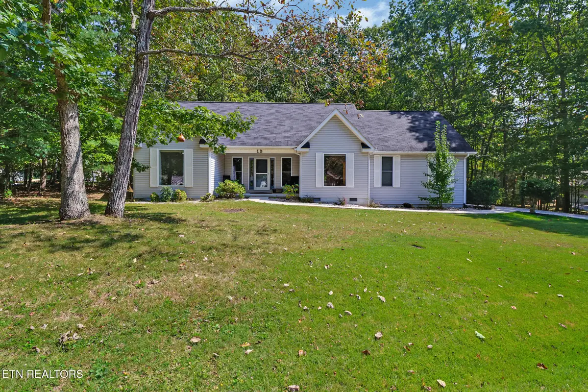 19 Trafalgar Lane, Crossville, TN 38558 - Image #1