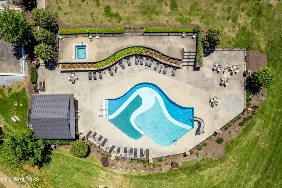 2501 Old Dogwood Tr, Loudon, TN 37774 - Image #2