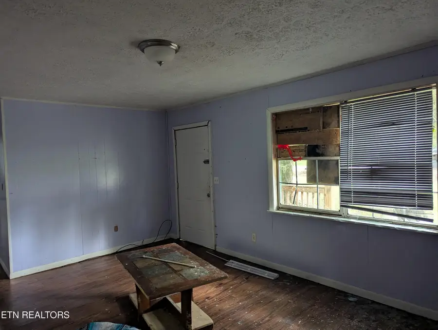 4548 S Creek Drive, Cookeville, TN 38506 - Image #2