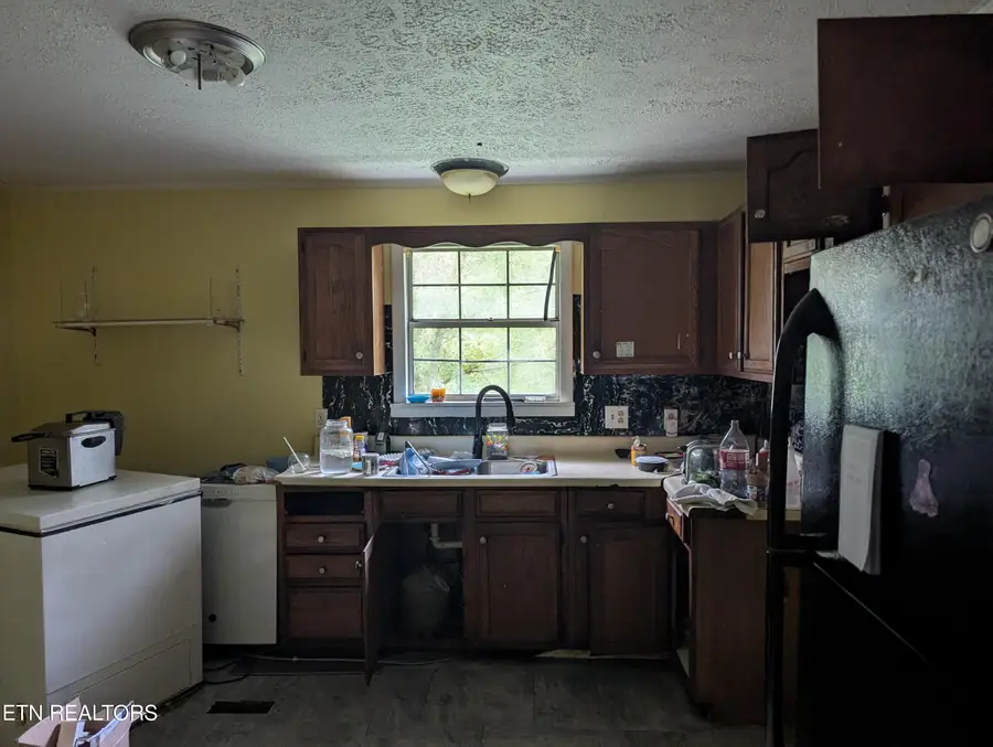 4548 S Creek Drive, Cookeville, TN 38506 - Image #3