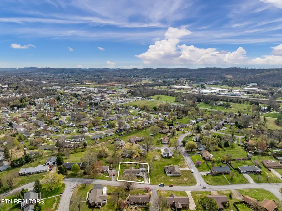 7604 Berkshire Blvd, Powell, TN 37849 - Image #3