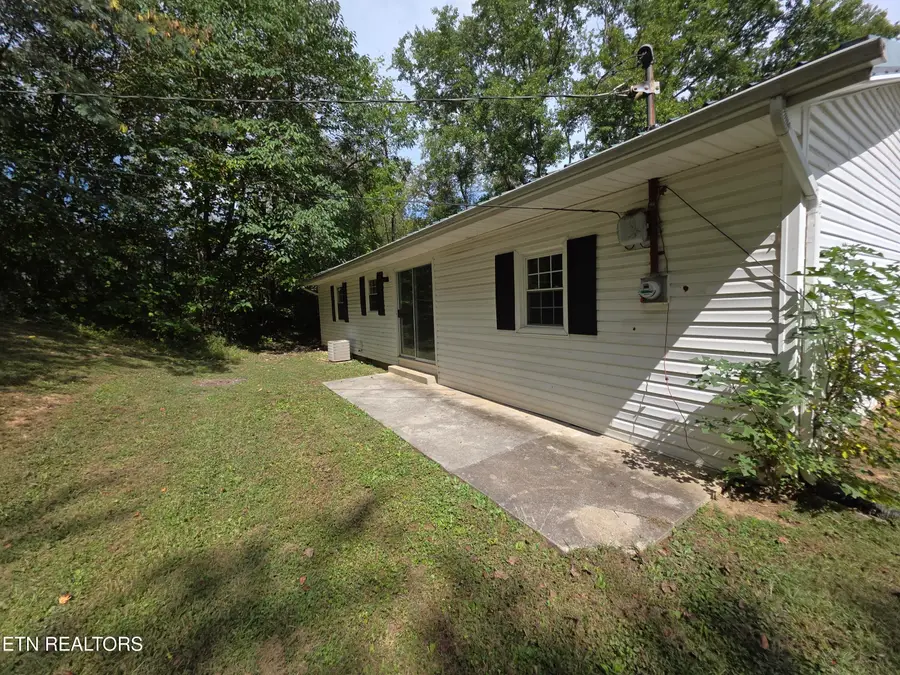 162 Andy Baird Drive, Lafollette, TN 37766 - Image #3