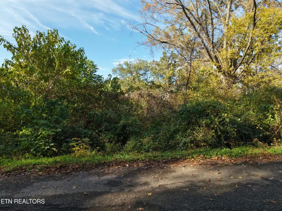 2206 Lonsdale Pike, Knoxville, TN 37921 - Image #3