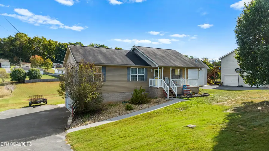 517 Bowers Park Circle, Knoxville, TN 37920 - Image #2