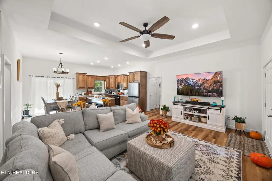 528 St Anthony Drive, Jamestown, TN 38556 - #2