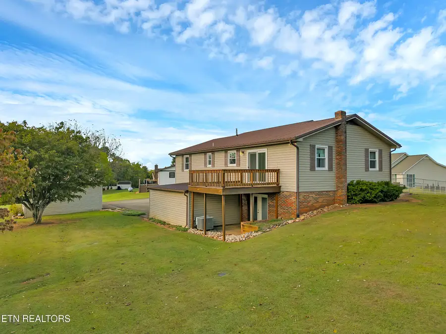 460 W Hills Drive, Mosheim, TN 37818 - Image #2