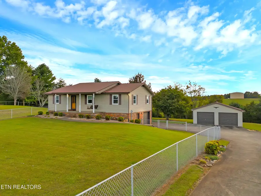 460 W Hills Drive, Mosheim, TN 37818 - Image #3