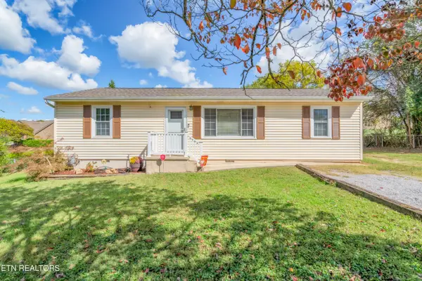 7638 Bishop Rd, Knoxville, TN 37938