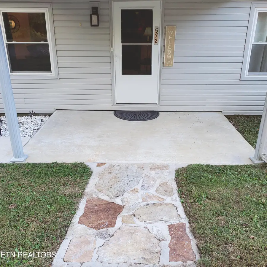 572 Randall Fugate Rd, Spring City, TN 37381 - Image #2