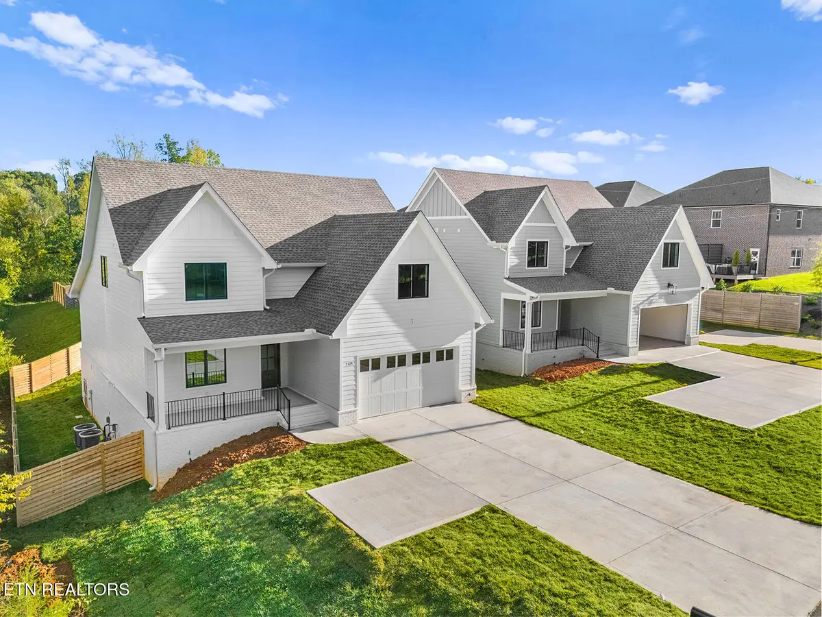 7124 Deane Hill Drive, Knoxville, TN 37919 - Image #1