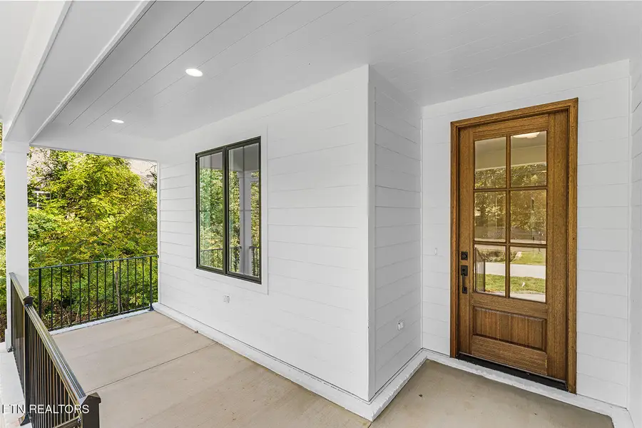 7124 Deane Hill Drive, Knoxville, TN 37919 - Image #2