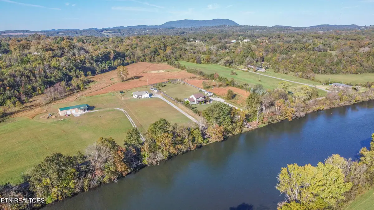 716 Howell Rd, Mascot, TN 37806 - Image #1