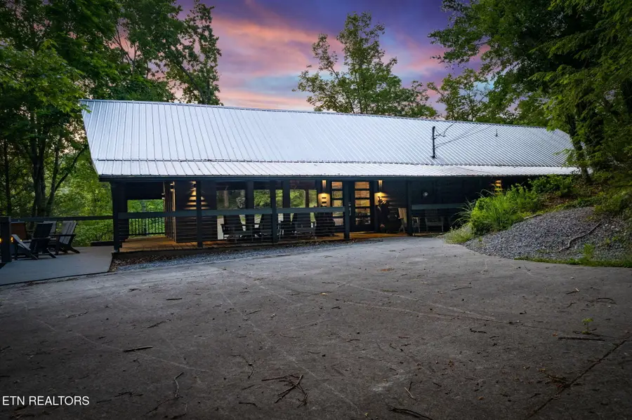 1421 Silver Poplar Lane, Sevierville, TN 37876 - Image #2