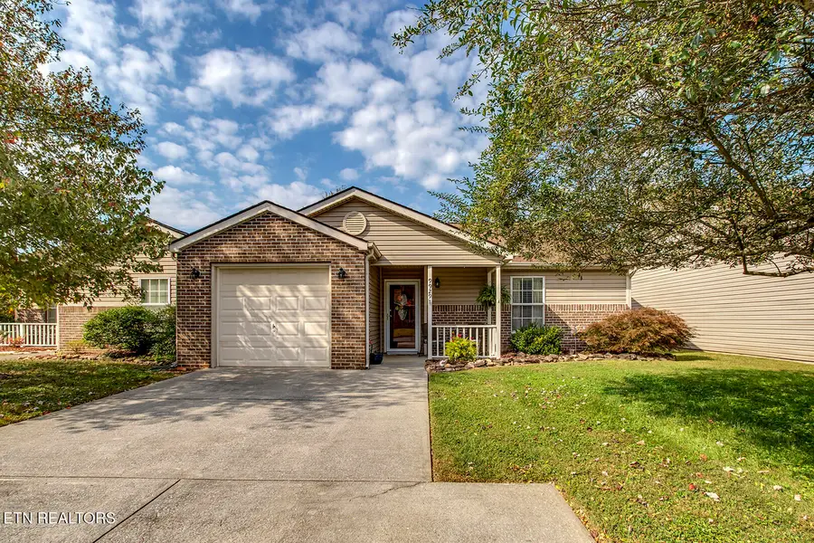 9929 Gate Post Way, Knoxville, TN 37931 - Image #2