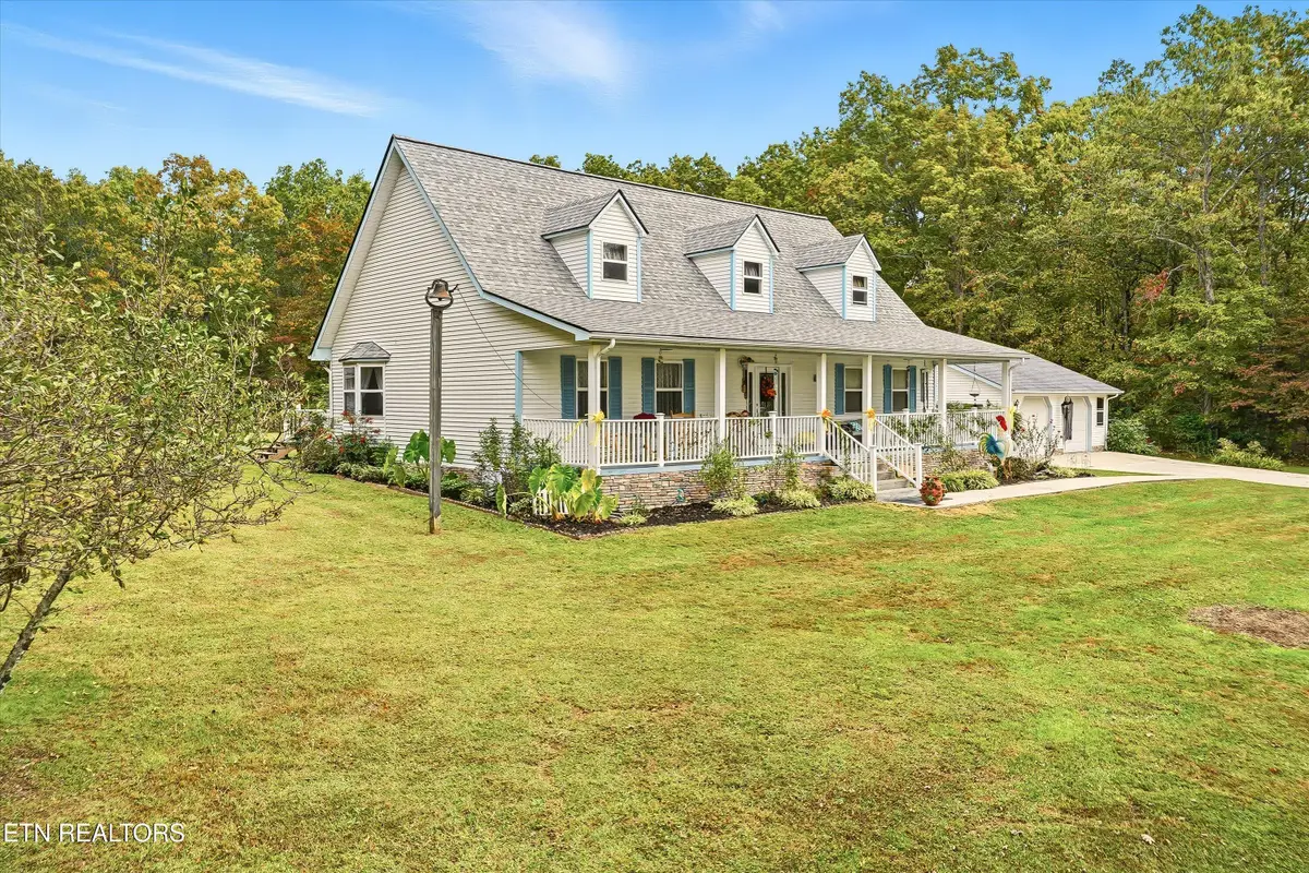 1569 Hollis Poore Rd, Jamestown, TN 38556 - Image #1