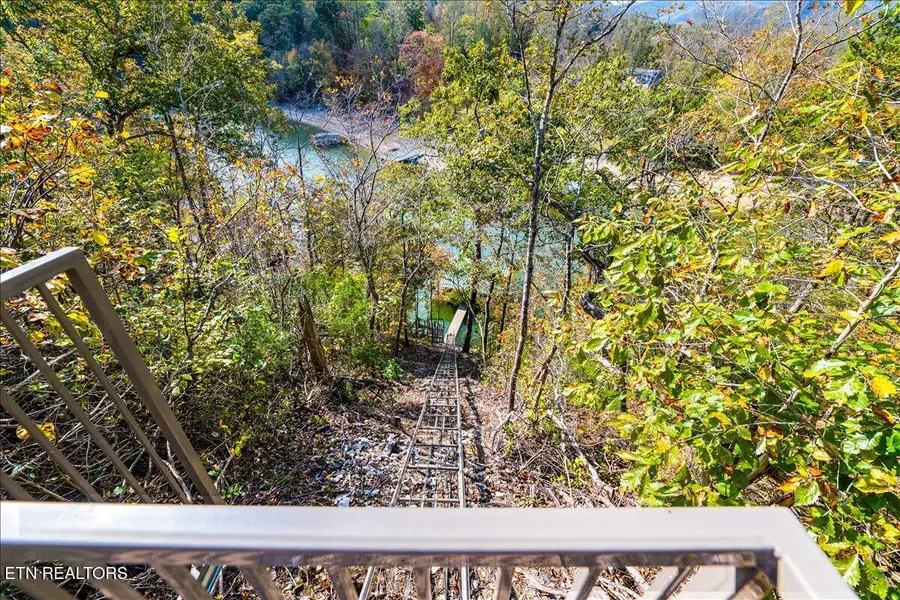 262 Bluff Trace, Jacksboro, TN 37757 - Image #3