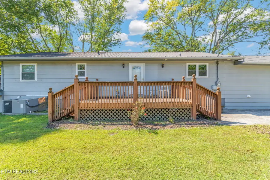 209 Strawberry Lane, Caryville, TN 37714 - Image #2