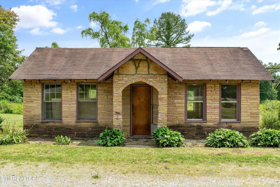 9476 Morgan County Hwy, Sunbright, TN 37872 - Image #2