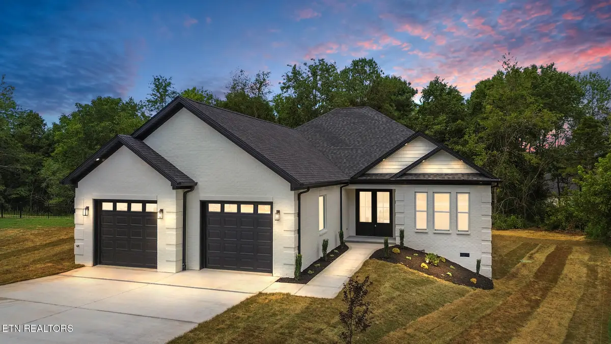 125 Ogana Way, Loudon, TN 37774 - Image #1