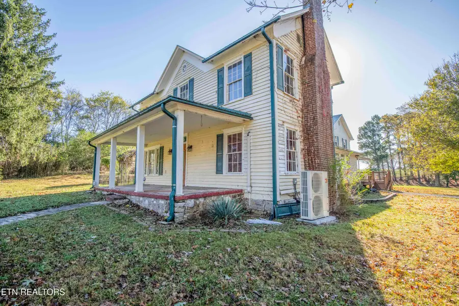 748 Martin Mill Pike, Rockford, TN 37853 - Image #2