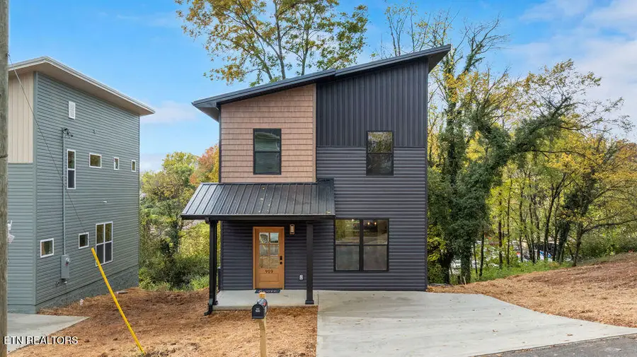 919 Turner St, Knoxville, TN 37917 - Image #2