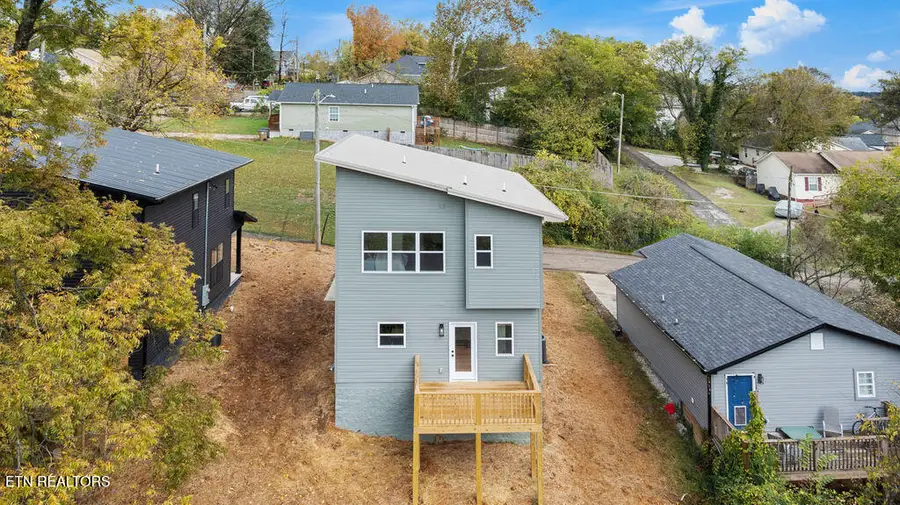 915 Turner St, Knoxville, TN 37917 - Image #3