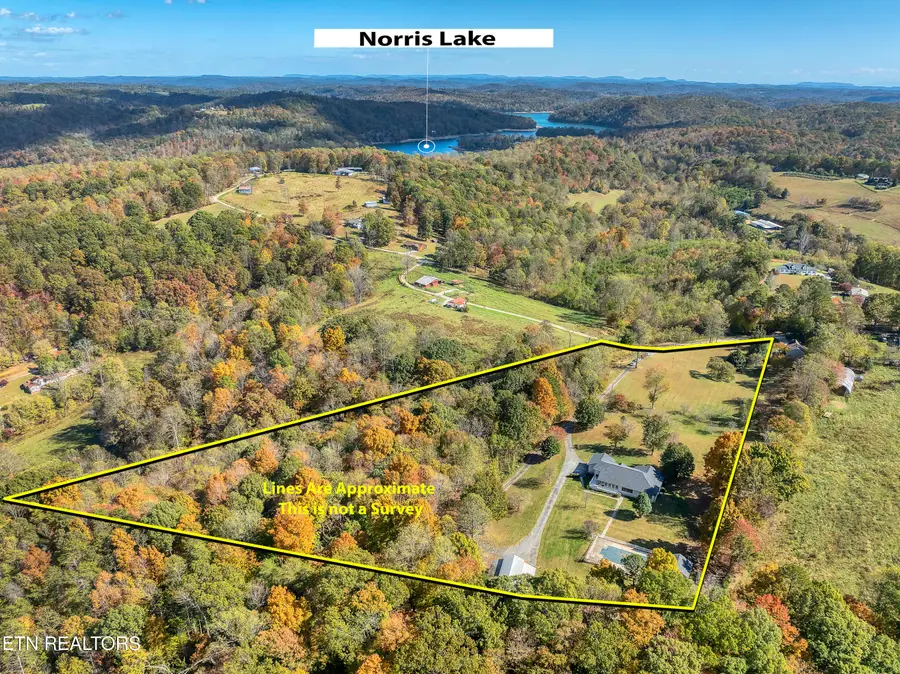 287 Norman Rd, Jacksboro, TN 37757 - Image #2